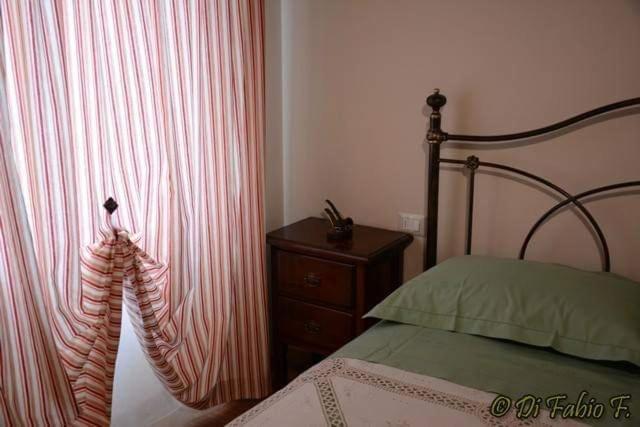 L' Antico Pozzo Country House Monsampietro Morico Екстер'єр фото